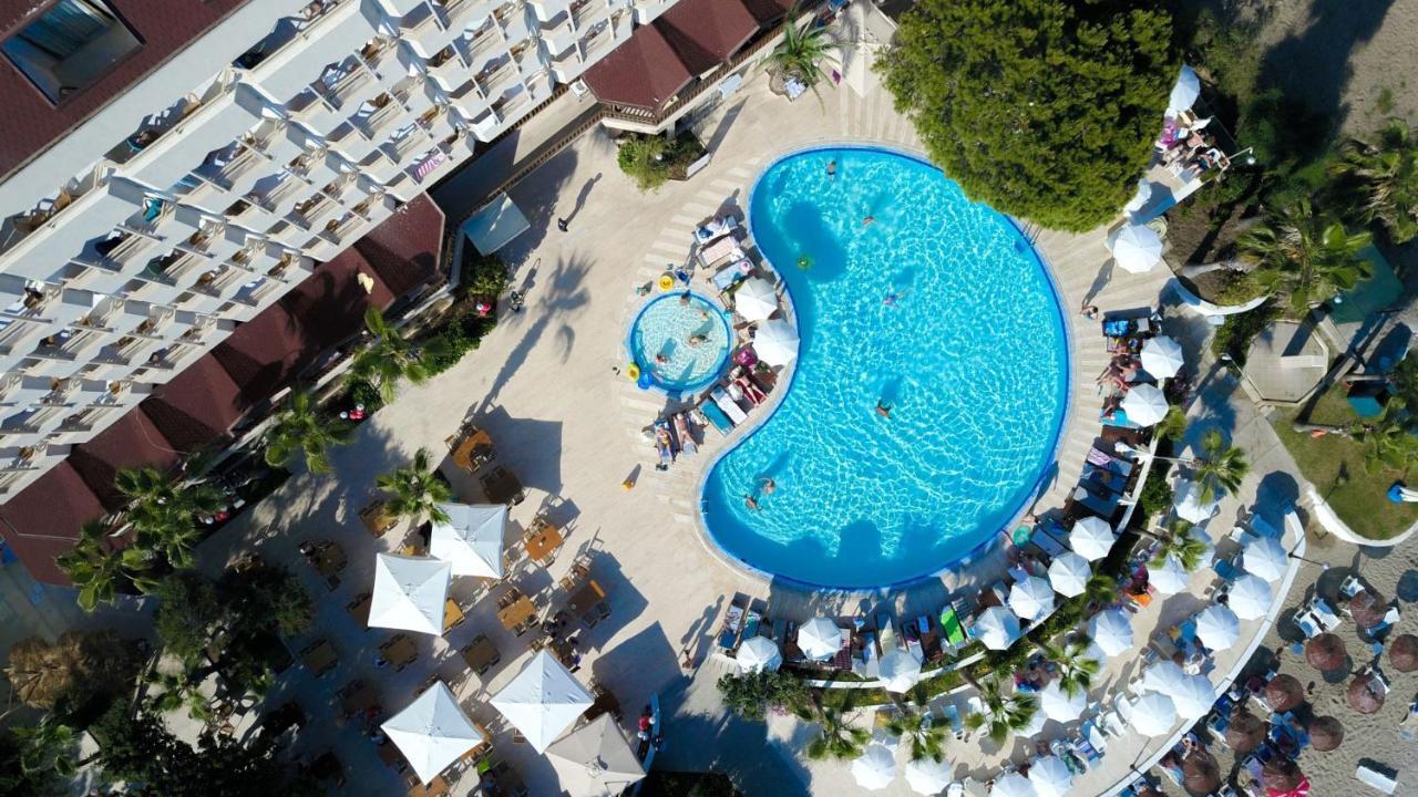 Anitas Hotel Konaklı Esterno foto