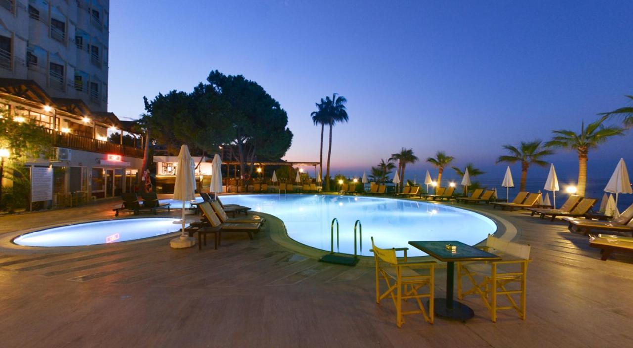 Anitas Hotel Konaklı Esterno foto