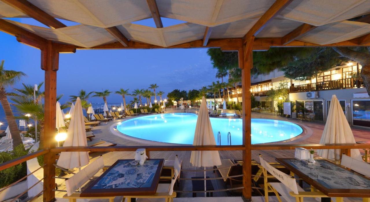 Anitas Hotel Konaklı Esterno foto